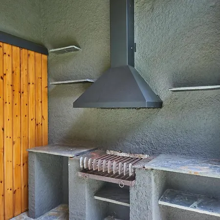 Unifamiliar Tartera Tatil Evi